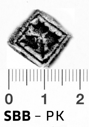 Image Description for https://www.hist-einband.de/Bilder/SBB/bg_pb_brsf_blatt_rispe_gefiedert_rhombus_18x17.jpg