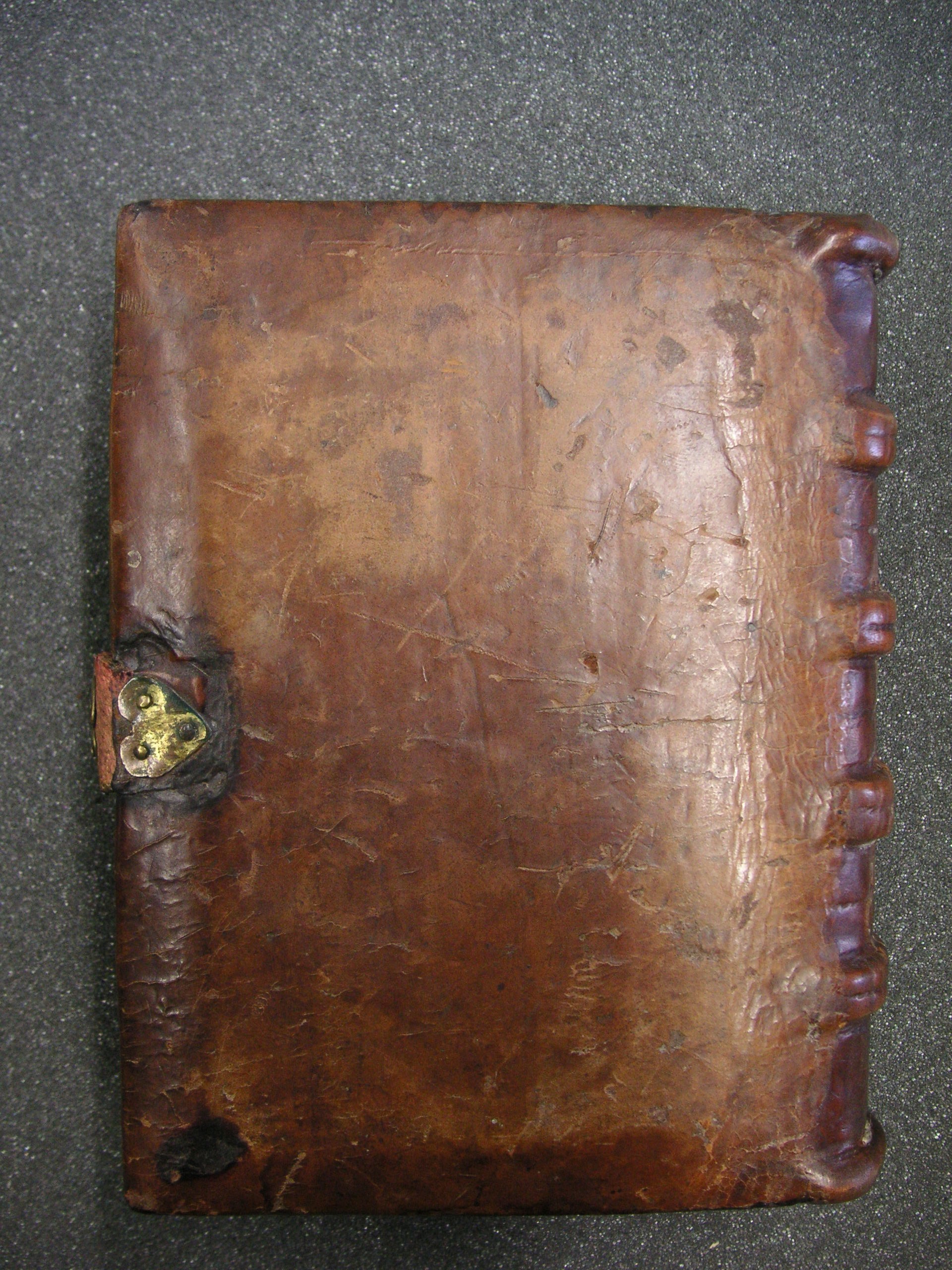 Image Description for https://www.hist-einband.de/Bilder/SBB/hs_pb_eab_hux2_rd.jpg